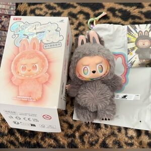 Pop Mart Secret Labubu verified on box